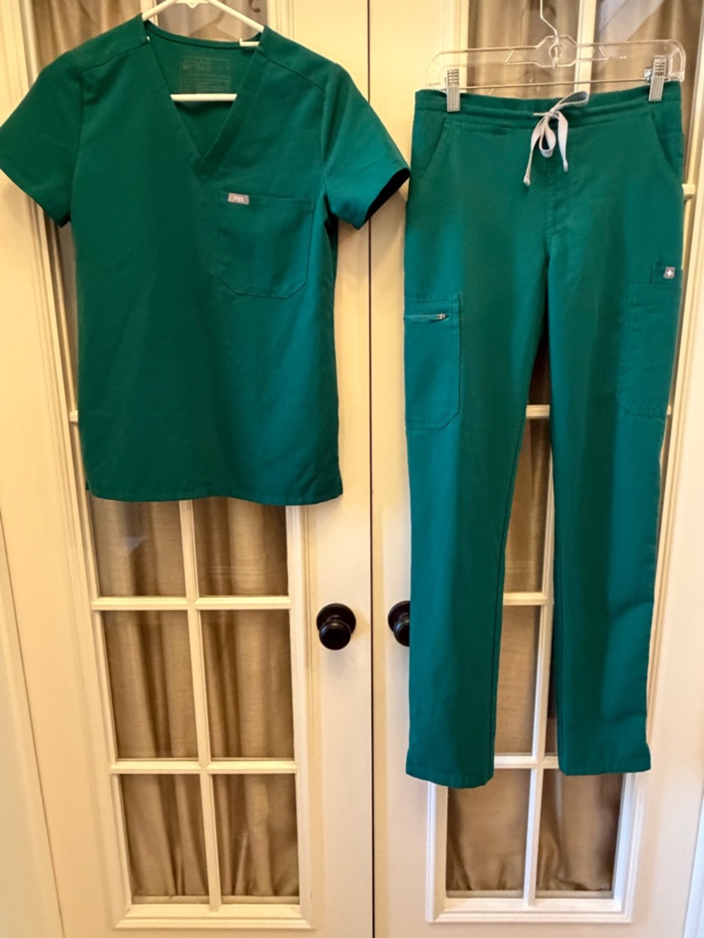 Green Figs Scrubs Set XXS Top XS Tall Kade Cargo Pants EUC